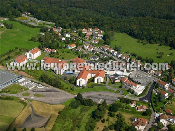 Photo aérienne de Luxeuil-les-Bains