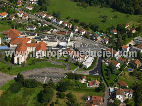 Photo aérienne de Luxeuil-les-Bains