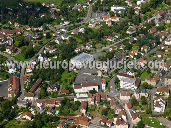 Photo aérienne de Luxeuil-les-Bains