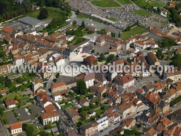 Photo aérienne de Luxeuil-les-Bains