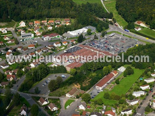 Photo aérienne de Luxeuil-les-Bains