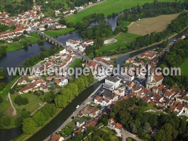 Photo aérienne de Port-sur-Sane