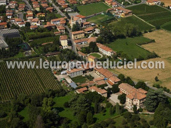 Photo aérienne de Adro