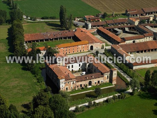 Photo aérienne de Borgo San Giacomo