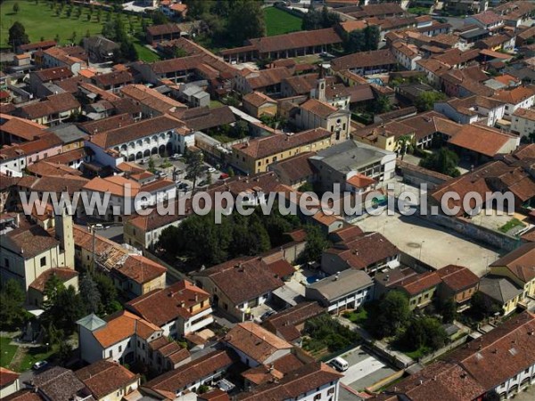 Photo aérienne de Borgo San Giacomo