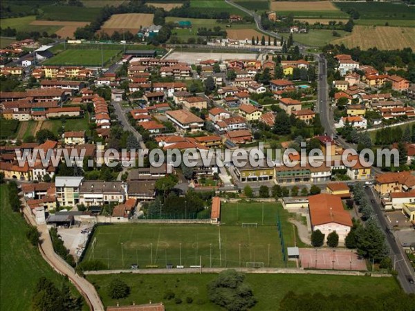 Photo aérienne de Passirano