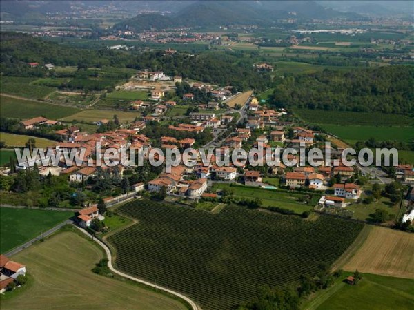 Photo aérienne de Passirano