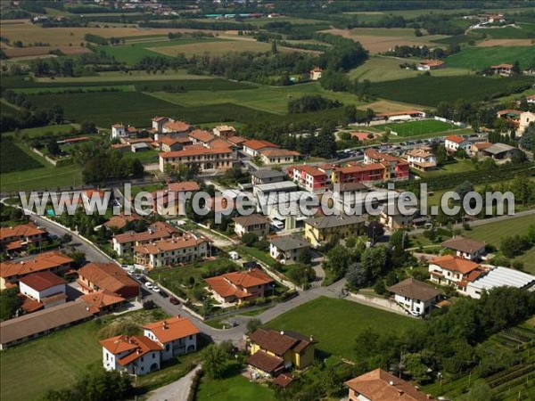 Photo aérienne de Passirano