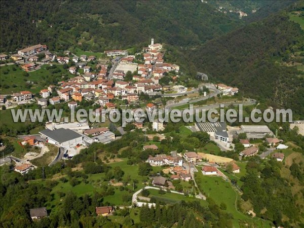 Photo aérienne de Polaveno