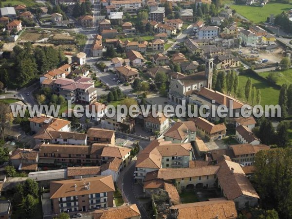 Photo aérienne de Beregazzo con Figliaro