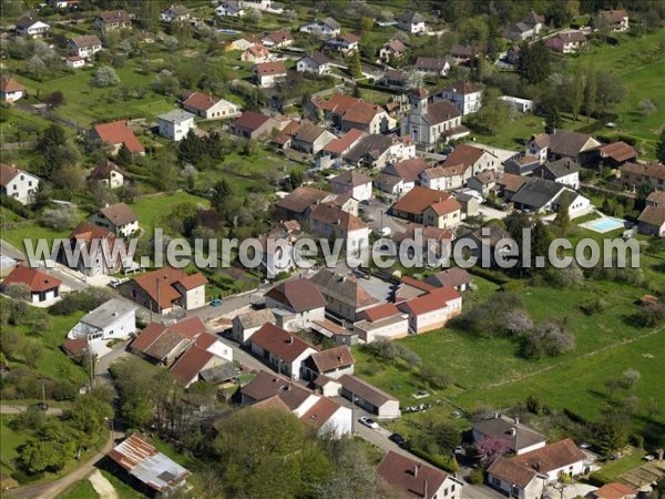 Photo aérienne de touvans