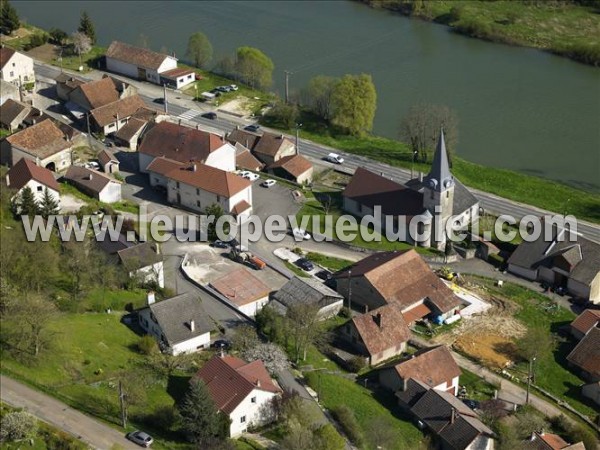 Photo aérienne de Longevelle-sur-Doubs