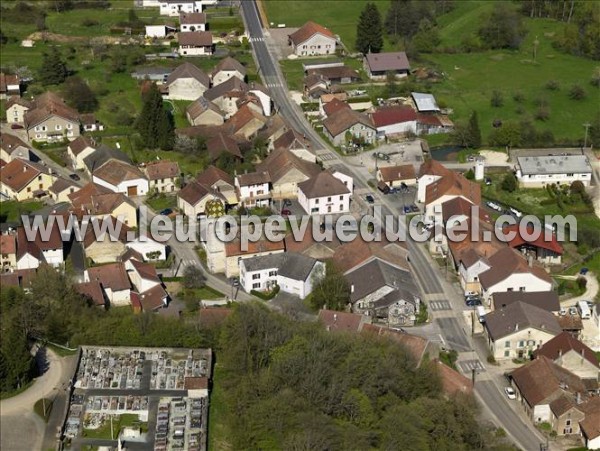 Photo aérienne de Lougres