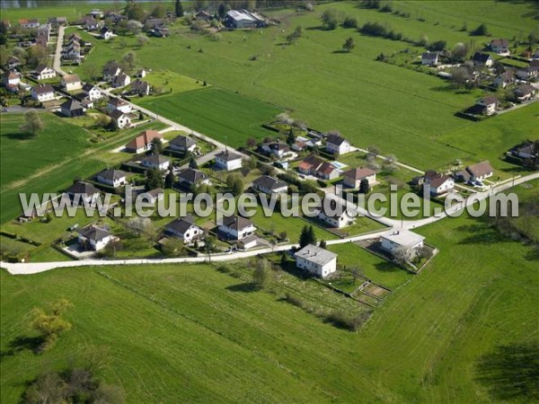 Photo aérienne de Lougres