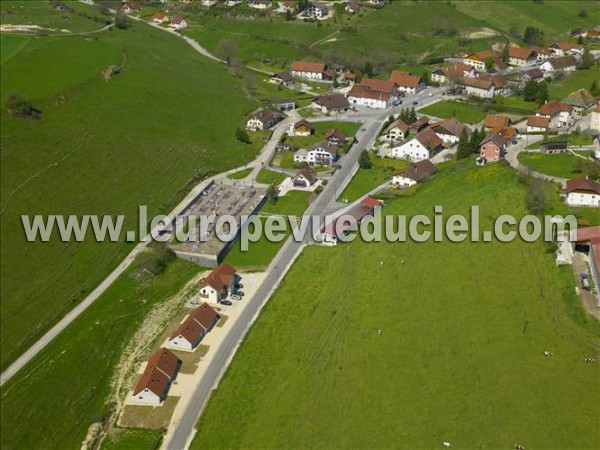 Photo aérienne de Guyans-Vennes