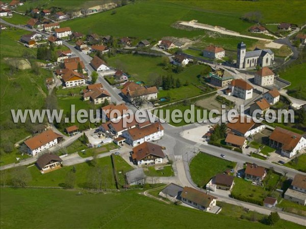 Photo aérienne de Guyans-Vennes