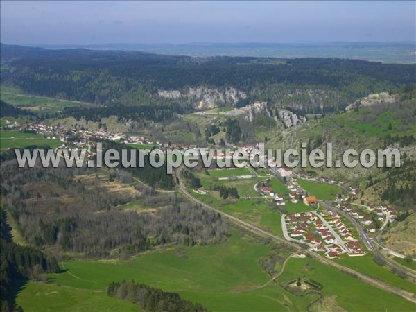 Photo aérienne de La Cluse-et-Mijoux