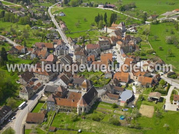 Photo aérienne de Montbozon