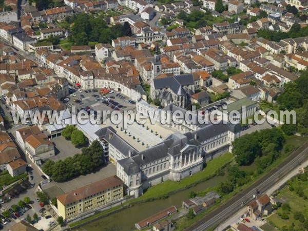 Photo aérienne de Commercy