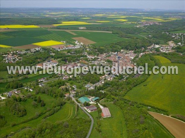 Photo aérienne de Vzelise