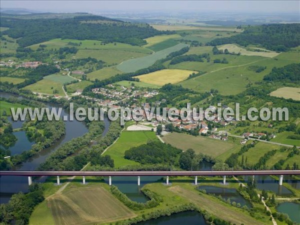 Photo aérienne de Champey-sur-Moselle