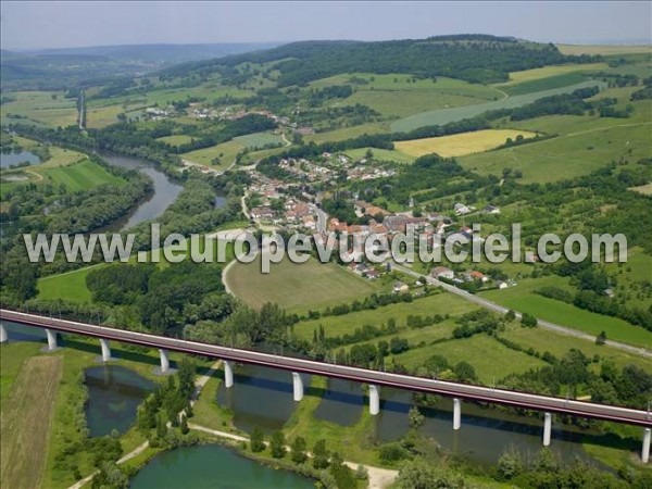 Photo aérienne de Champey-sur-Moselle