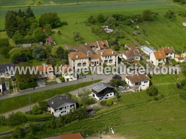 Photo aérienne de Brin-sur-Seille