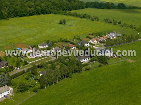 Photo aérienne de Brin-sur-Seille