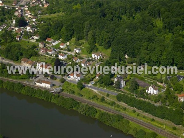 Photo aérienne de Marbache