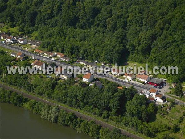 Photo aérienne de Marbache