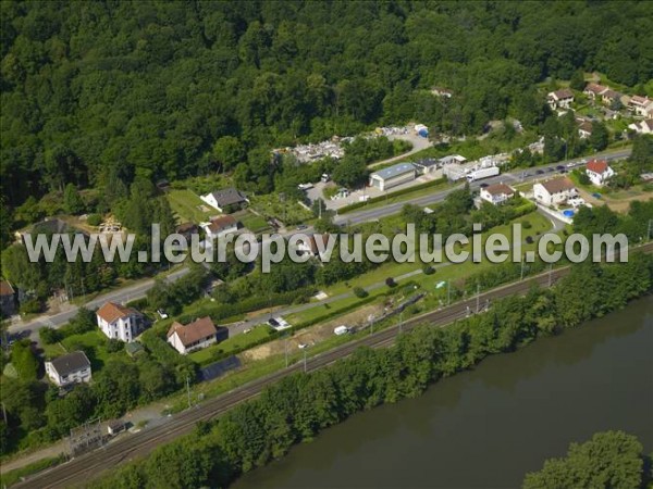 Photo aérienne de Marbache