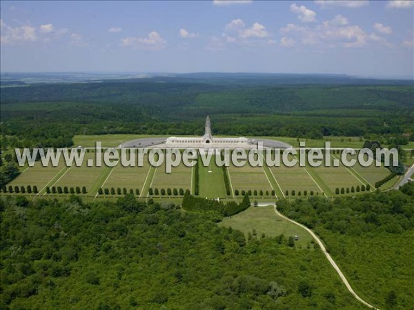 Photo aérienne de Fleury-devant-Douaumont