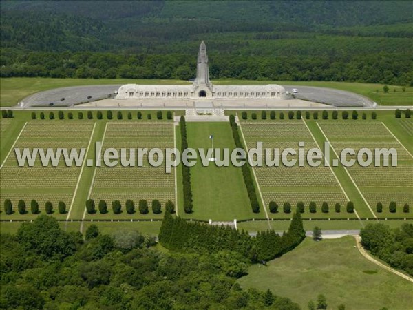 Photo aérienne de Fleury-devant-Douaumont