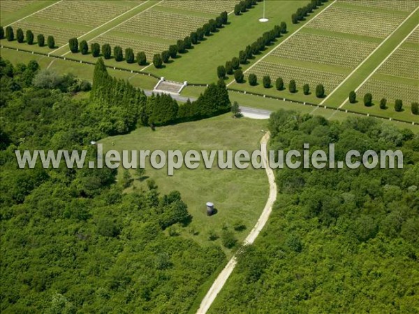 Photo aérienne de Fleury-devant-Douaumont