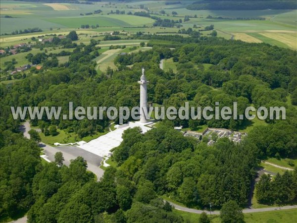 Photo aérienne de Montfaucon-d'Argonne