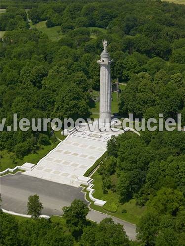 Photo aérienne de Montfaucon-d'Argonne