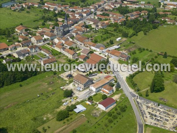 Photo aérienne de Lacroix-sur-Meuse