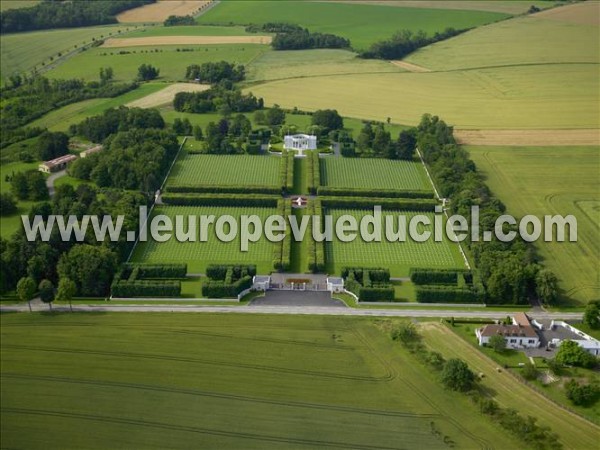 Photo aérienne de Thiaucourt-Regniville