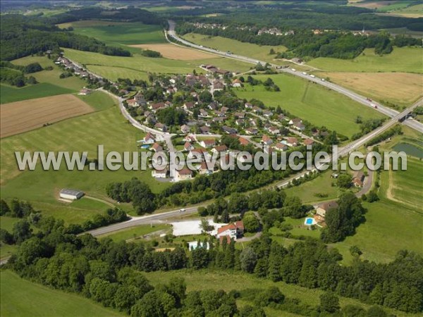 Photo aérienne de Champvans-les-Moulins