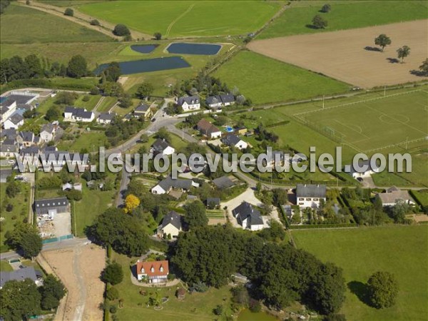 Photo aérienne de Châlons-du-Maine Photo aérienne de Châlons-du-Maine
