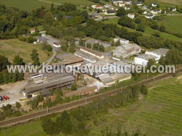 Photo aérienne de Le Genest-Saint-Isle