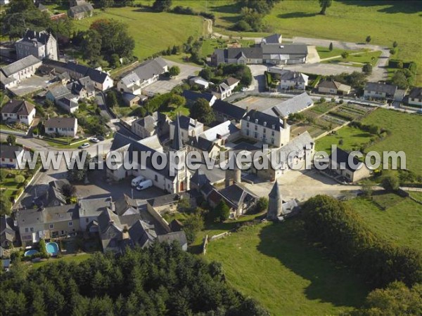 Photo aérienne de Montign-le-Brillant