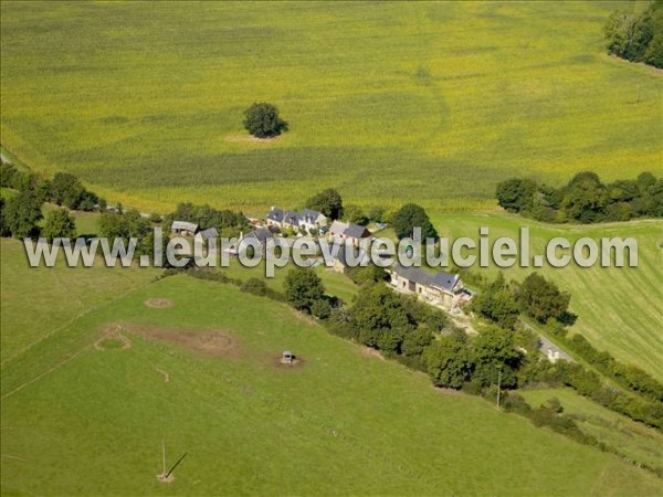 Photo aérienne de Saint-Jean-sur-Mayenne