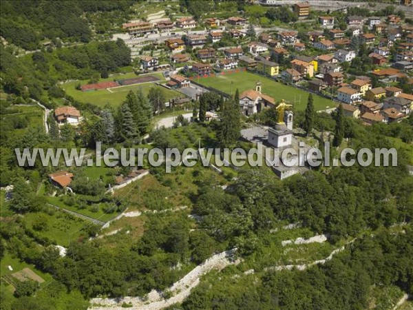 Photo aérienne de Bienno