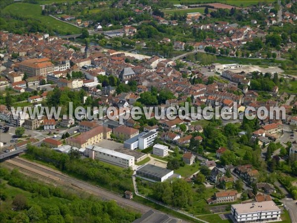 Photo aérienne de Mirecourt