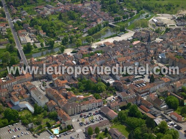 Photo aérienne de Mirecourt