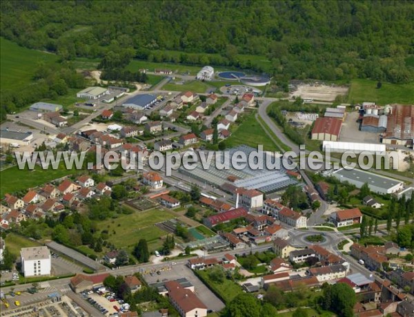 Photo aérienne de Mirecourt