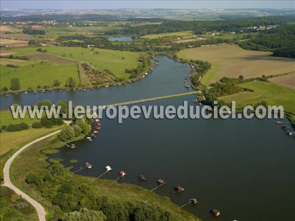 Photo aérienne de Puttelange-aux-Lacs