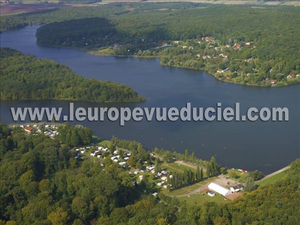 Photo aérienne de Puttelange-aux-Lacs