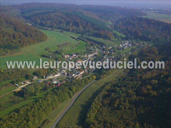 Photo aérienne de Cosnes-et-Romain